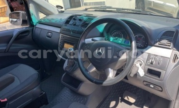 Tenga Tsaru Mercedes-Benz CLS250 Chena Mota in Lusaka in Zambia Tenga Tsaru Mercedes-Benz CLS250 Chena Mota in Lusaka in Zambia