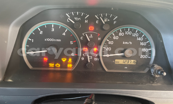 Nunua Ilio tumika Toyota Land Cruiser Fedha Gari ndani ya Lusaka nchini Zambia Nunua Ilio tumika Toyota Land Cruiser Fedha Gari ndani ya Lusaka nchini Zambia
