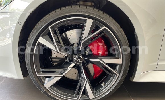 Nunua Ilio tumika Audi RS6 Nyeupe Gari ndani ya Lusaka nchini Zambia Nunua Ilio tumika Audi RS6 Nyeupe Gari ndani ya Lusaka nchini Zambia