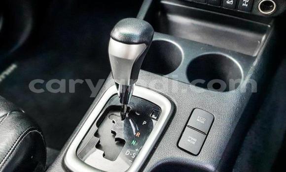 Acheter Occasion Voiture Toyota Hilux Blanc à Lusaka, Zambie Acheter Occasion Voiture Toyota Hilux Blanc à Lusaka, Zambie