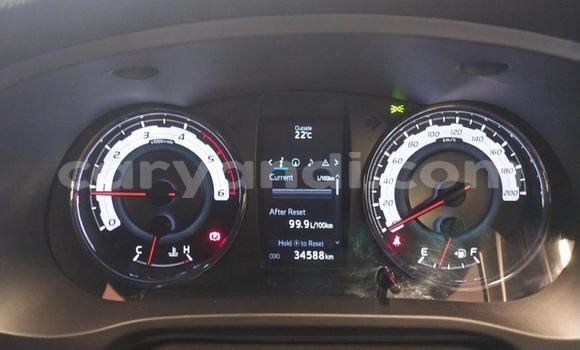 Tenga Tsaru Toyota Hilux Zvimwe Mota in Lusaka in Zambia Tenga Tsaru Toyota Hilux Zvimwe Mota in Lusaka in Zambia