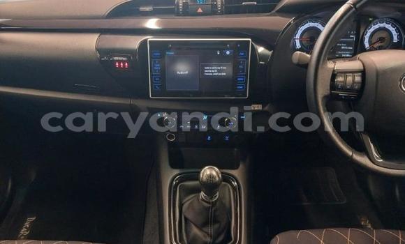 Tenga Tsaru Toyota Hilux Zvimwe Mota in Lusaka in Zambia Tenga Tsaru Toyota Hilux Zvimwe Mota in Lusaka in Zambia