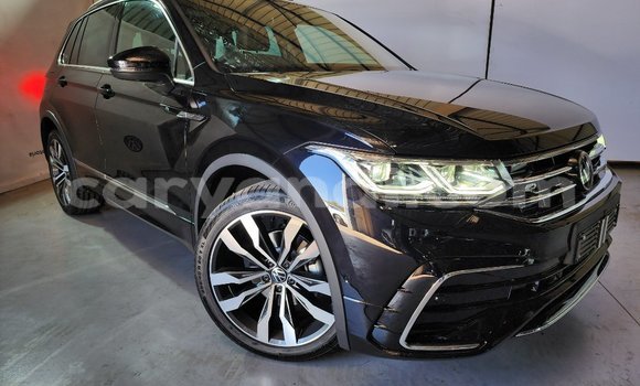 Nunua Ilio tumika Volkswagen Tiguan Nyeusi Gari ndani ya Lusaka nchini Zambia Nunua Ilio tumika Volkswagen Tiguan Nyeusi Gari ndani ya Lusaka nchini Zambia