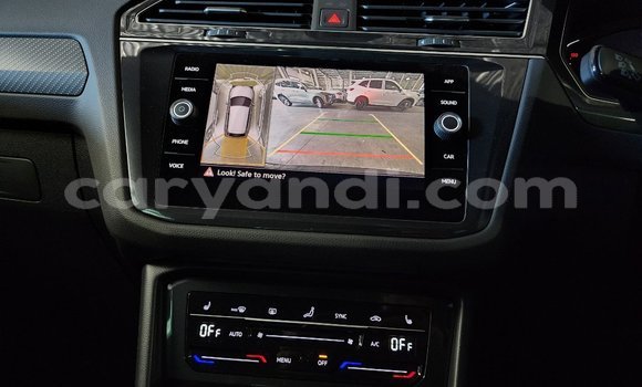 Nunua Ilio tumika Volkswagen Tiguan Nyeusi Gari ndani ya Lusaka nchini Zambia Nunua Ilio tumika Volkswagen Tiguan Nyeusi Gari ndani ya Lusaka nchini Zambia