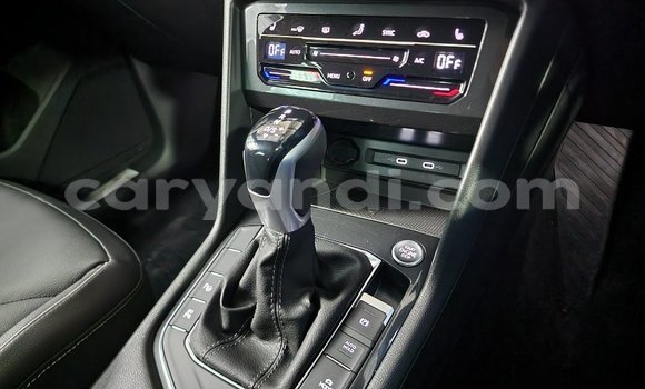 Nunua Ilio tumika Volkswagen Tiguan Nyeusi Gari ndani ya Lusaka nchini Zambia Nunua Ilio tumika Volkswagen Tiguan Nyeusi Gari ndani ya Lusaka nchini Zambia