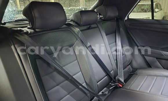 Nunua Ilio tumika Volkswagen Tiguan Nyeupe Gari ndani ya Lusaka nchini Zambia Nunua Ilio tumika Volkswagen Tiguan Nyeupe Gari ndani ya Lusaka nchini Zambia