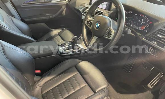 Acheter Occasion Voiture BMW X4 Blanc à Lusaka, Zambie Acheter Occasion Voiture BMW X4 Blanc à Lusaka, Zambie