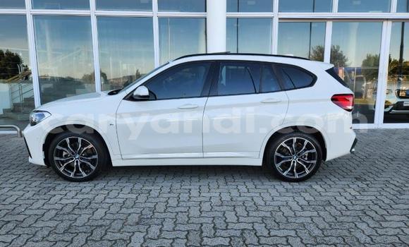 Acheter Occasion Voiture BMW X1 Blanc à Lusaka, Zambie Acheter Occasion Voiture BMW X1 Blanc à Lusaka, Zambie