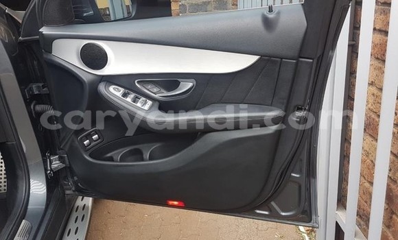 Tenga Tsaru Mercedes-Benz GLC 250D Zvimwe Mota in Lusaka in Zambia Tenga Tsaru Mercedes-Benz GLC 250D Zvimwe Mota in Lusaka in Zambia