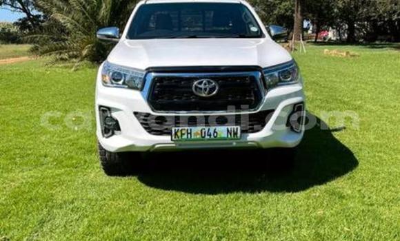 Tenga Tsaru Toyota Hilux Chena Mota in Lusaka in Zambia Tenga Tsaru Toyota Hilux Chena Mota in Lusaka in Zambia