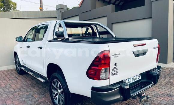 Tenga Tsaru Toyota Hilux Chena Mota in Chilanga in Lusaka Tenga Tsaru Toyota Hilux Chena Mota in Chilanga in Lusaka