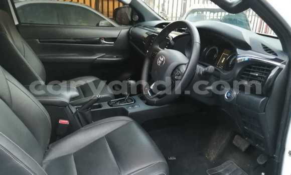 Tenga Tsaru Toyota Hilux Chena Mota in Chilanga in Lusaka Tenga Tsaru Toyota Hilux Chena Mota in Chilanga in Lusaka