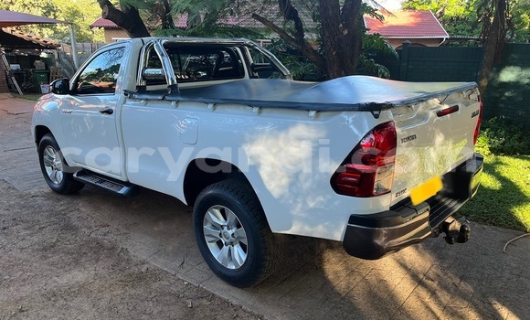 Acheter Occasion Voiture Toyota Hilux Blanc à Chilanga, Lusaka