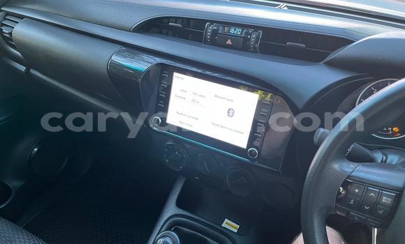 Buy Used Toyota Hilux White Car in Chilanga in Lusaka Buy Used Toyota Hilux White Car in Chilanga in Lusaka