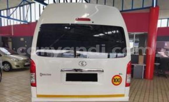 Acheter Occasion Voiture Toyota Hiace Blanc à Chilanga, Lusaka