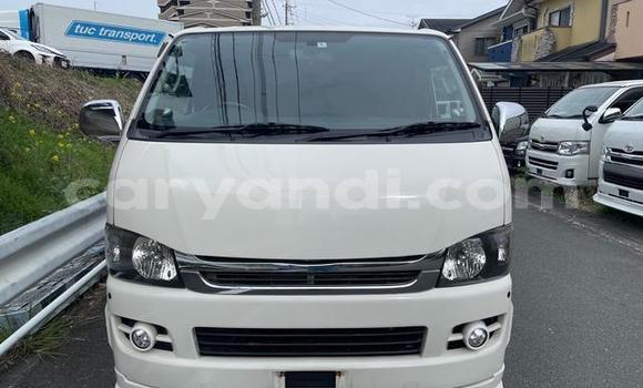 Tenga Tsaru Toyota Hiace Chena Mota in Chilanga in Lusaka Tenga Tsaru Toyota Hiace Chena Mota in Chilanga in Lusaka