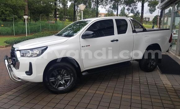 Buy Used Toyota Hilux White Car in Lusaka in Zambia Buy Used Toyota Hilux White Car in Lusaka in Zambia