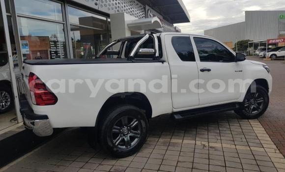 Buy Used Toyota Hilux White Car in Lusaka in Zambia Buy Used Toyota Hilux White Car in Lusaka in Zambia