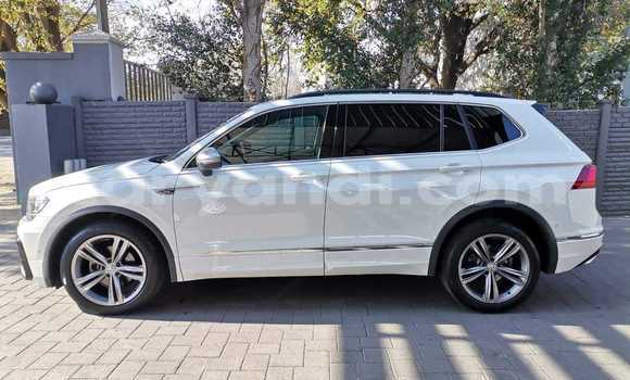 Buy Used Volkswagen Tiguan White Car in Lusaka in Zambia Buy Used Volkswagen Tiguan White Car in Lusaka in Zambia