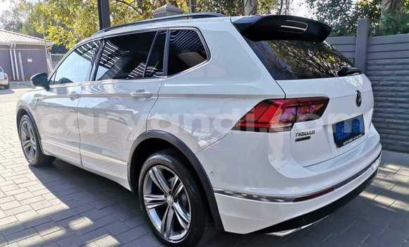 Buy Used Volkswagen Tiguan White Car in Lusaka in Zambia Buy Used Volkswagen Tiguan White Car in Lusaka in Zambia