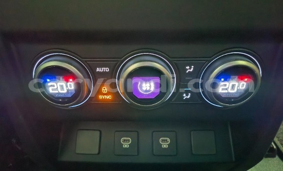 Acheter Occasion Voiture Land Rover Defender Noir à Lusaka, Zambie Acheter Occasion Voiture Land Rover Defender Noir à Lusaka, Zambie