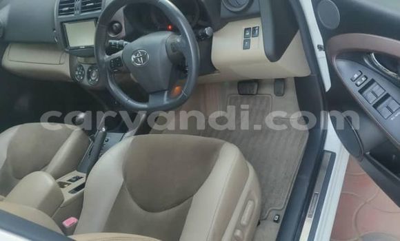 Acheter Occasion Voiture Toyota Vanguard Blanc à Lusaka, Zambie Acheter Occasion Voiture Toyota Vanguard Blanc à Lusaka, Zambie