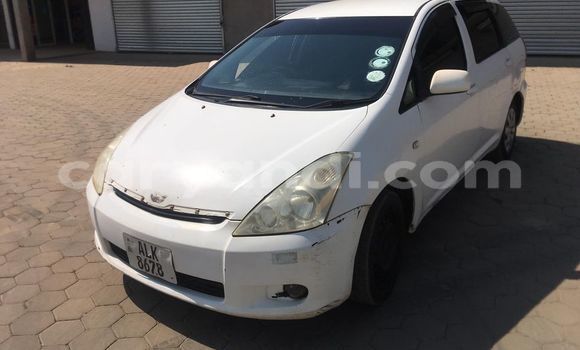 Tenga Tsaru Toyota Wish Chena Mota in Lusaka in Zambia Tenga Tsaru Toyota Wish Chena Mota in Lusaka in Zambia