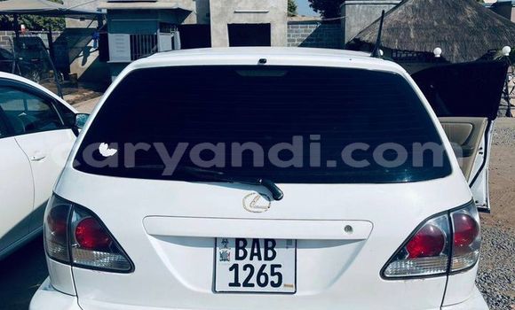 Buy Used Toyota Harrier White Car in Lusaka in Zambia Buy Used Toyota Harrier White Car in Lusaka in Zambia