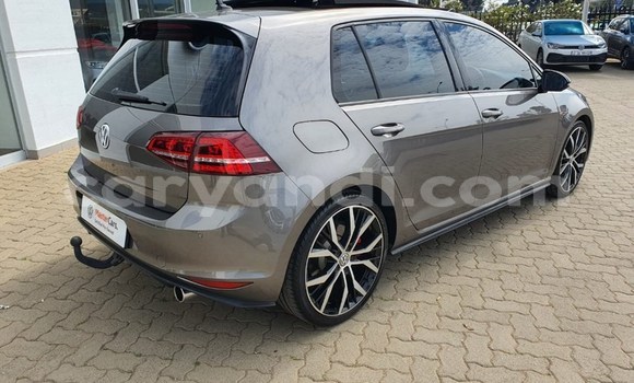 Acheter Occasion Voiture Volkswagen Golf Gris à Lusaka, Zambie Acheter Occasion Voiture Volkswagen Golf Gris à Lusaka, Zambie