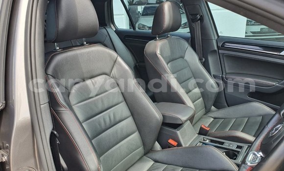 Acheter Occasion Voiture Volkswagen Golf Gris à Lusaka, Zambie Acheter Occasion Voiture Volkswagen Golf Gris à Lusaka, Zambie