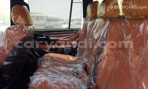 Tenga Imported Lexus LX Zvimwe Mota in Import - Dubai in Zambia Tenga Imported Lexus LX Zvimwe Mota in Import - Dubai in Zambia