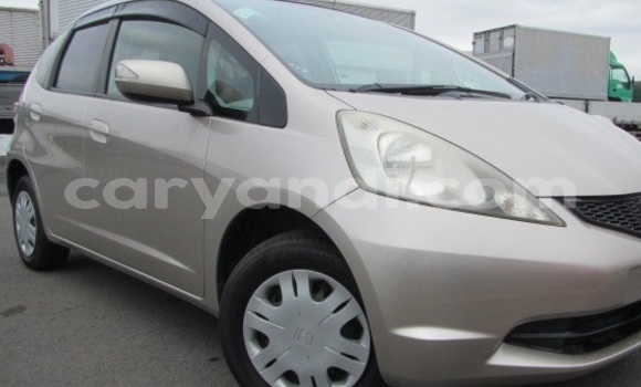 Buy Used Honda FIT Beige Car in Lusaka in Zambia Buy Used Honda FIT Beige Car in Lusaka in Zambia