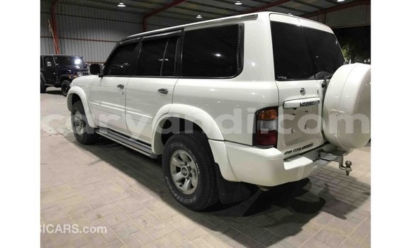Tenga Imported Nissan Patrol Chena Mota in Import - Dubai in Zambia Tenga Imported Nissan Patrol Chena Mota in Import - Dubai in Zambia
