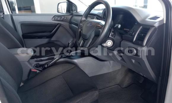 Acheter Occasion Voiture Ford Ranger Blanc à Lusaka, Zambie Acheter Occasion Voiture Ford Ranger Blanc à Lusaka, Zambie