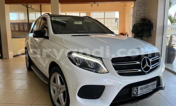 Buy Used Mercedes‒Benz GLE White Car in Chingola in Zambia Buy Used Mercedes‒Benz GLE White Car in Chingola in Zambia