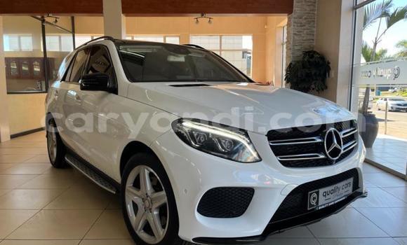 Buy Used Mercedes‒Benz GLE White Car in Chingola in Zambia Buy Used Mercedes‒Benz GLE White Car in Chingola in Zambia