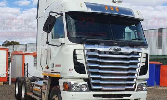 Acheter Occasion Utilitaire DAF CF Blanc à Lusaka, Zambie Acheter Occasion Utilitaire DAF CF Blanc à Lusaka, Zambie