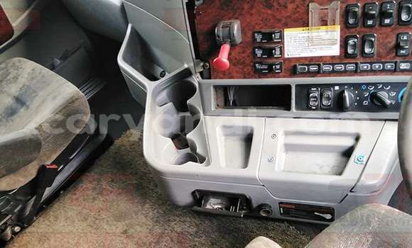 Acheter Occasion Utilitaire DAF CF Blanc à Lusaka, Zambie Acheter Occasion Utilitaire DAF CF Blanc à Lusaka, Zambie