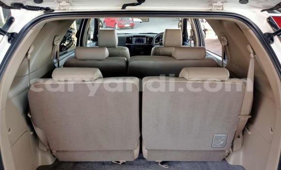 Acheter Occasion Voiture Toyota Fortuner Blanc à Lusaka, Zambie Acheter Occasion Voiture Toyota Fortuner Blanc à Lusaka, Zambie