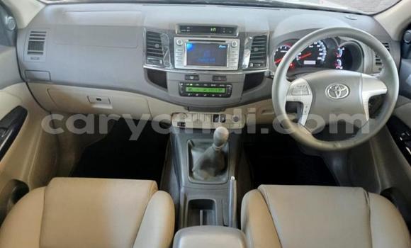 Acheter Occasion Voiture Toyota Fortuner Blanc à Lusaka, Zambie Acheter Occasion Voiture Toyota Fortuner Blanc à Lusaka, Zambie