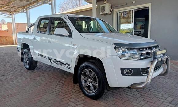 Acheter Occasion Voiture Volkswagen Amarok Blanc à Lusaka, Zambie Acheter Occasion Voiture Volkswagen Amarok Blanc à Lusaka, Zambie