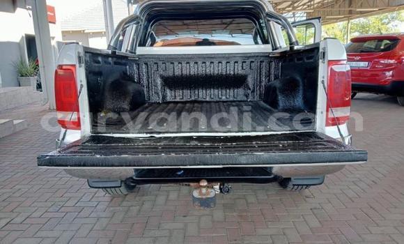 Acheter Occasion Voiture Volkswagen Amarok Blanc à Lusaka, Zambie Acheter Occasion Voiture Volkswagen Amarok Blanc à Lusaka, Zambie