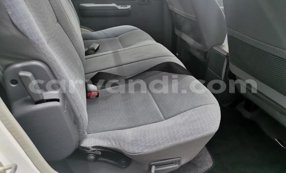 Acheter Occasion Voiture Toyota Land Cruiser Blanc à Lusaka, Zambie Acheter Occasion Voiture Toyota Land Cruiser Blanc à Lusaka, Zambie
