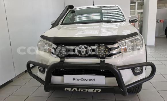 Buy Used Toyota Hilux White Car in Lusaka in Zambia