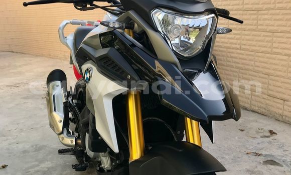 Buy Used BMW G Black Bike in Lusaka in Zambia