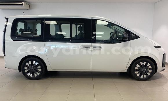 Buy Used Hyundai Starex White Car in Lusaka in Zambia Buy Used Hyundai Starex White Car in Lusaka in Zambia