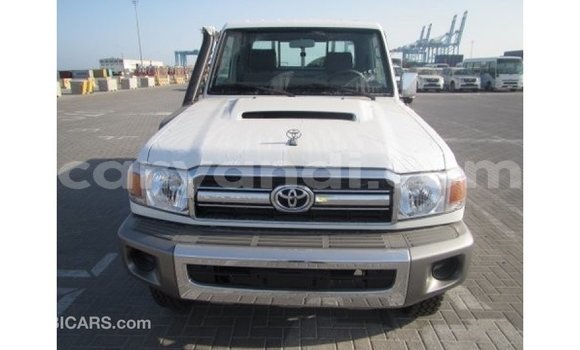 Buy Import Toyota Land Cruiser White Car in Import - Dubai in Zambia Buy Import Toyota Land Cruiser White Car in Import - Dubai in Zambia