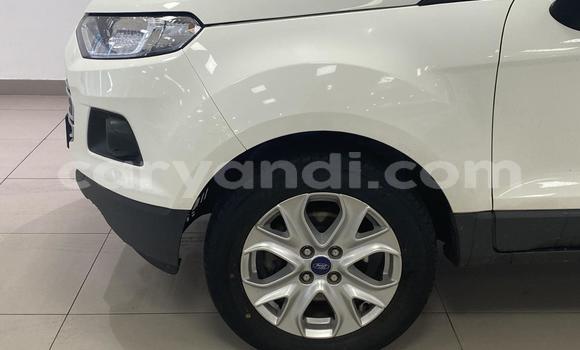 Nunua Ilio tumika Ford EcoSport Nyeupe Gari ndani ya Lusaka nchini Zambia