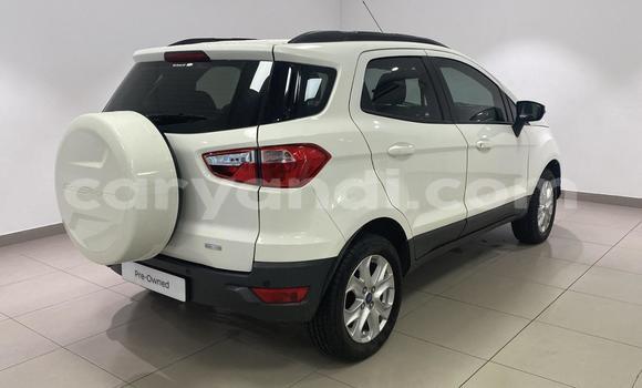 Acheter Occasion Voiture Ford EcoSport Blanc à Lusaka, Zambie Acheter Occasion Voiture Ford EcoSport Blanc à Lusaka, Zambie