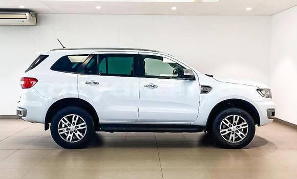 Buy Used Ford Everest White Car in Lusaka in Zambia Buy Used Ford Everest White Car in Lusaka in Zambia